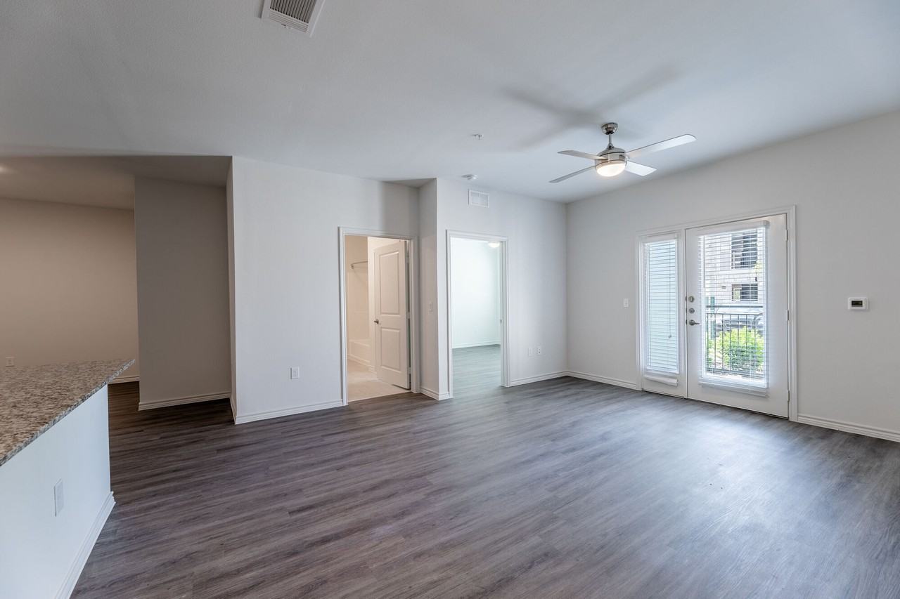 Stallion Ridge - Photo 7 of 27