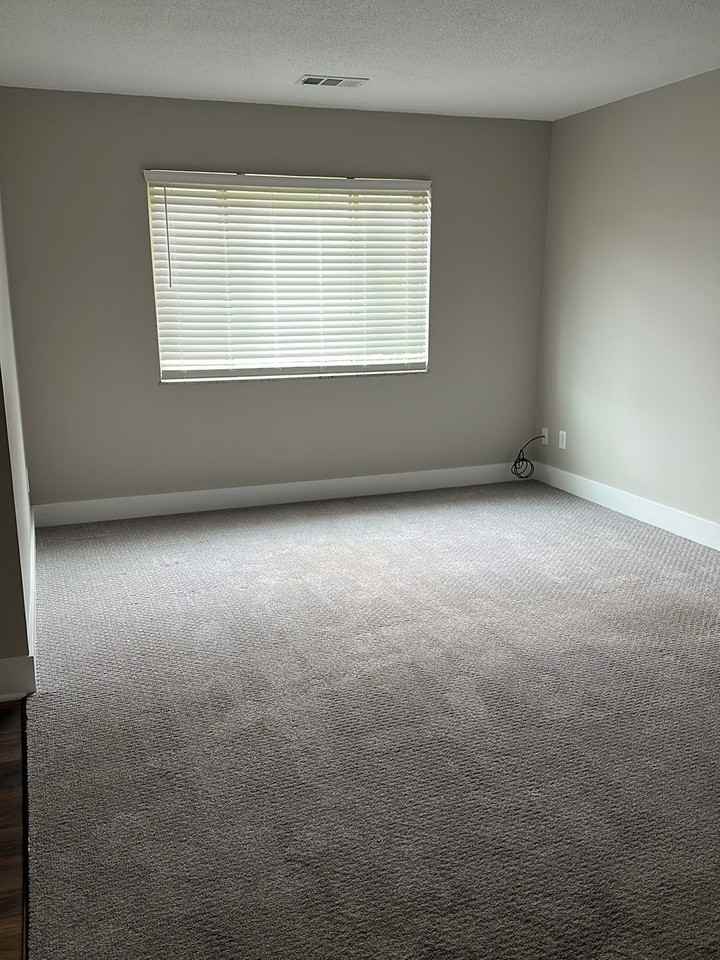 1213 Northmoreland Boulevard - Photo 7 of 50