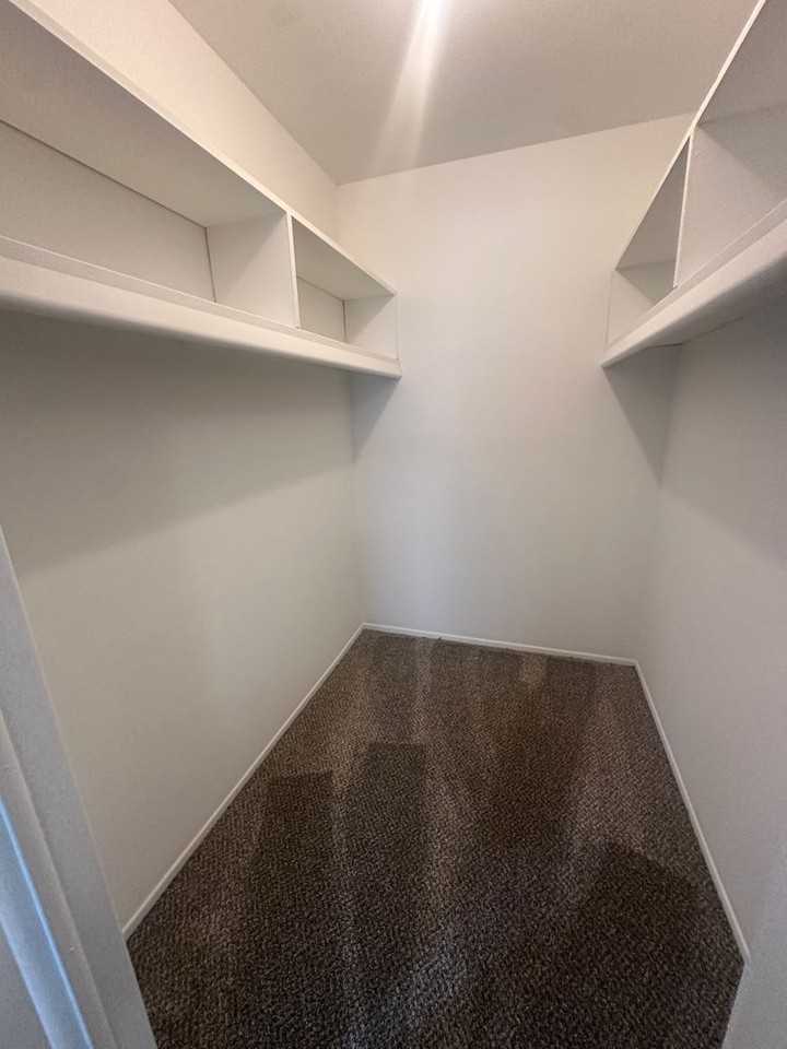 Woodhues Apartments - Photo 4 of 25