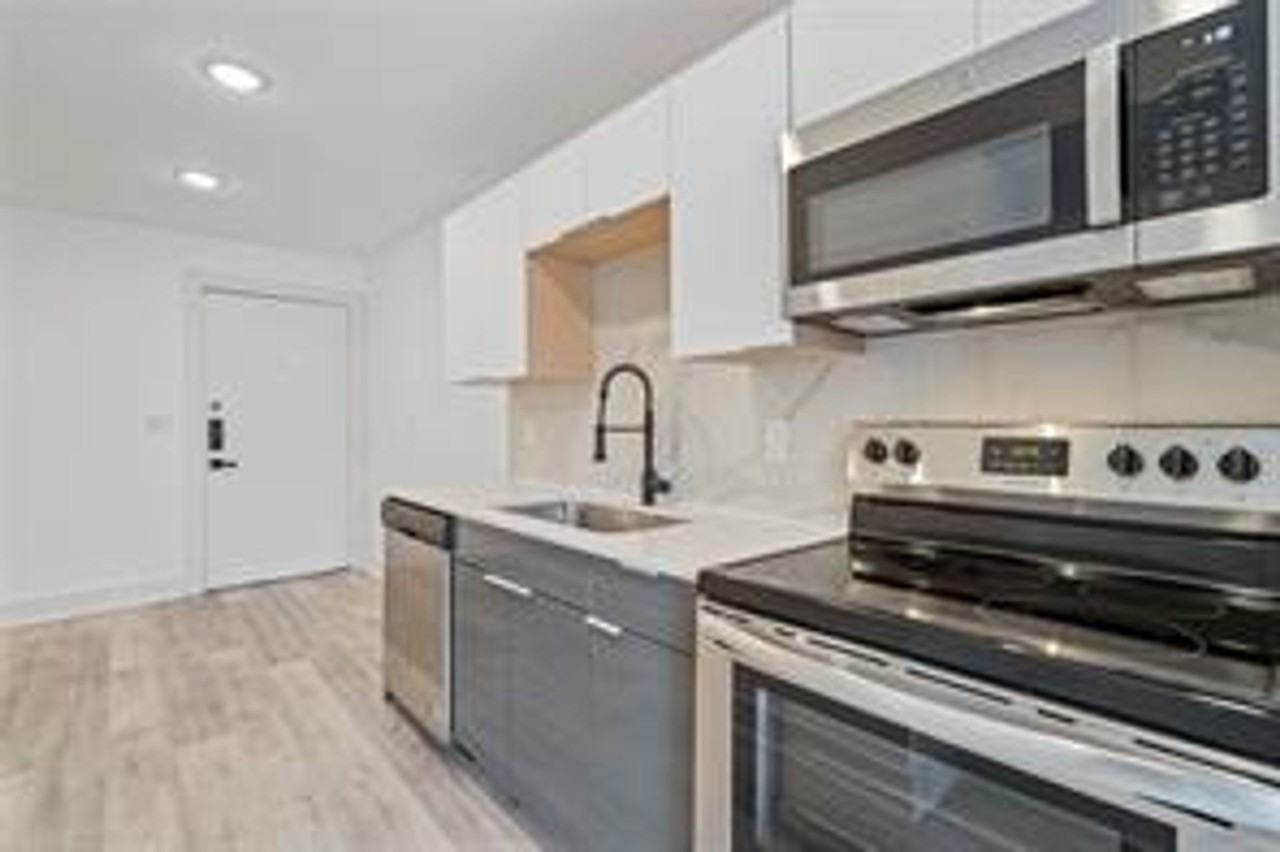 4514 Bryan St - Photo 2 of 4