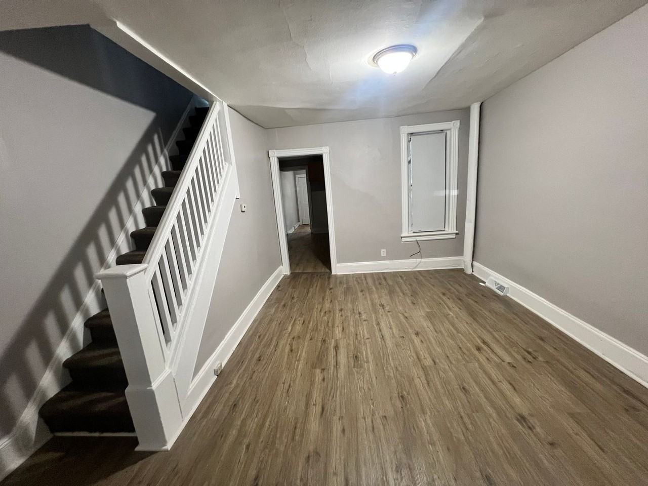 417 Walnut Ave - Photo 2 of 11