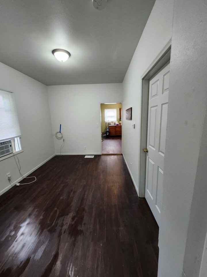 2509 W Cherry St - Photo 2 of 9