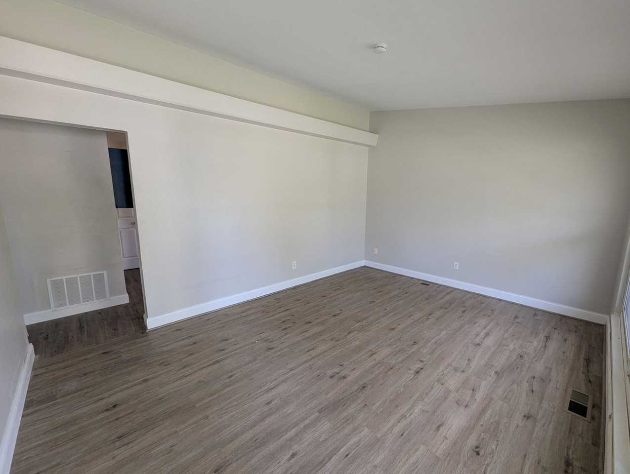 1700 Kay Dr - Photo 2 of 16