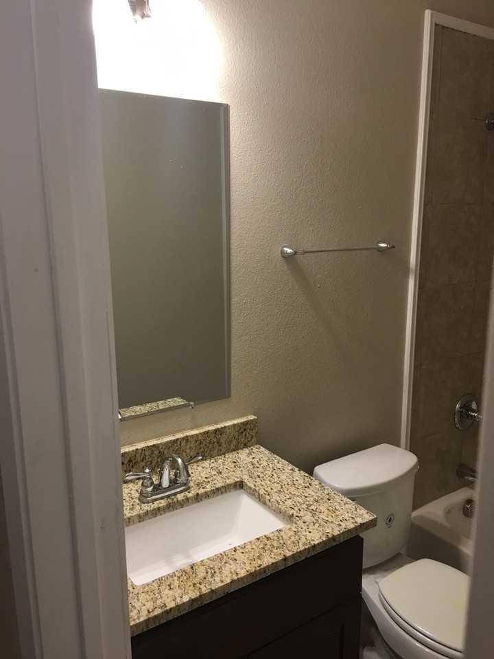 7513 Novella Dr - Photo 6 of 9