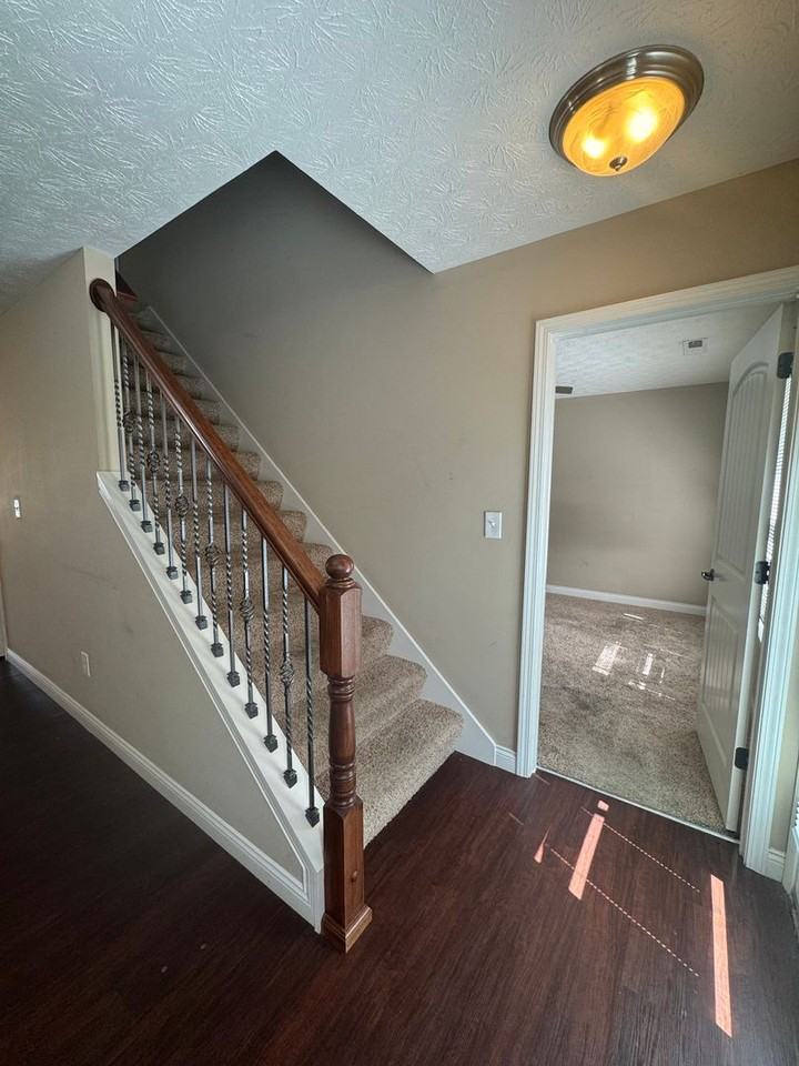 3988 Abraham Ct - Photo 7 of 16