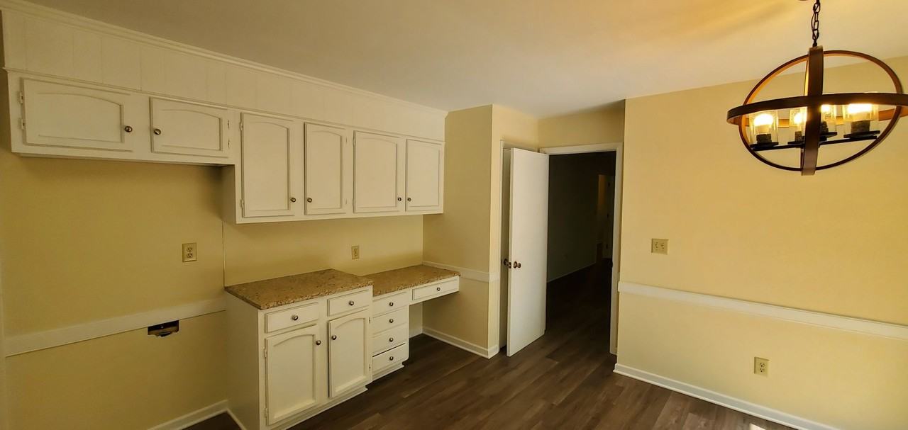 1410 Bearhollow Rd - Photo 7 of 23