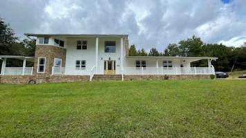 featured image of 179 Parker Ln