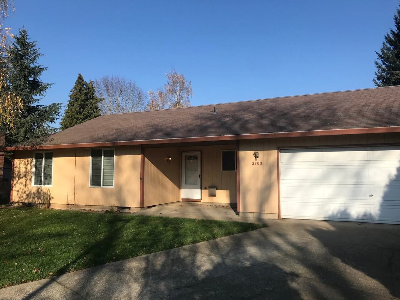 2708 Nw 106th St - Photo 2 of 34