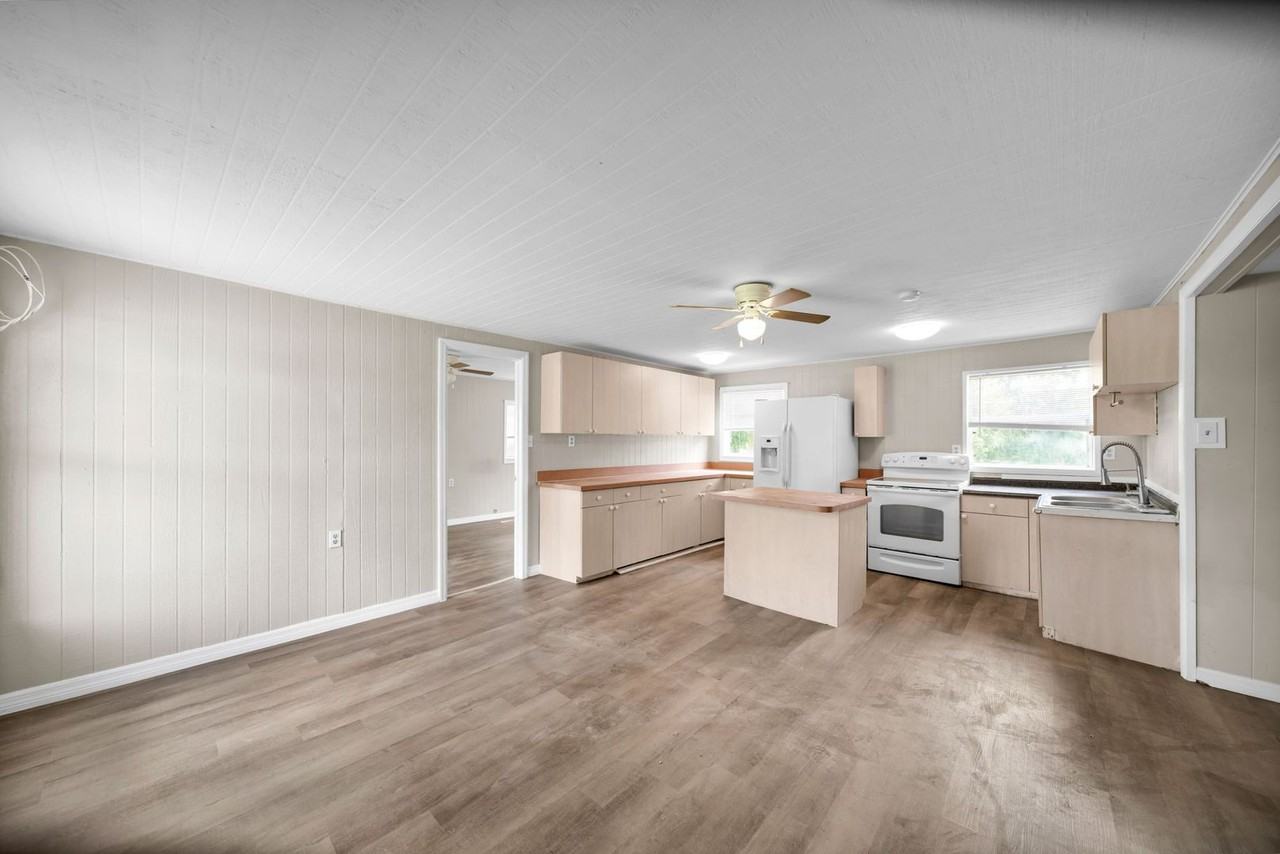 2950 Packinghouse Rd - Photo 4 of 46