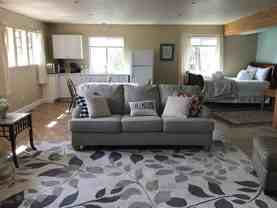 2212 S Silver Beach Rd - Photo 1 of 1