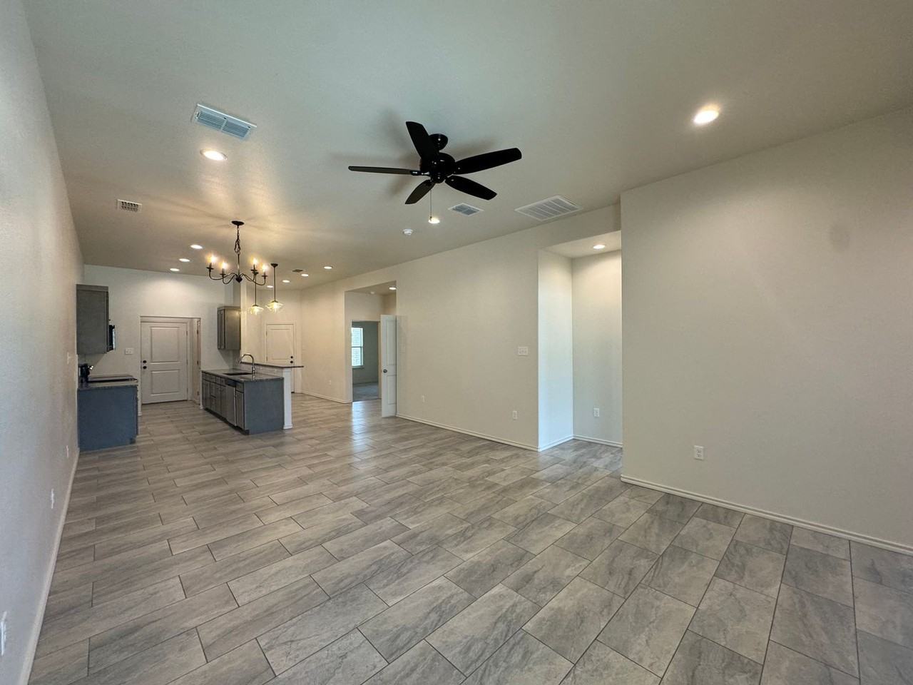 2616 136th St - Photo 6 of 33