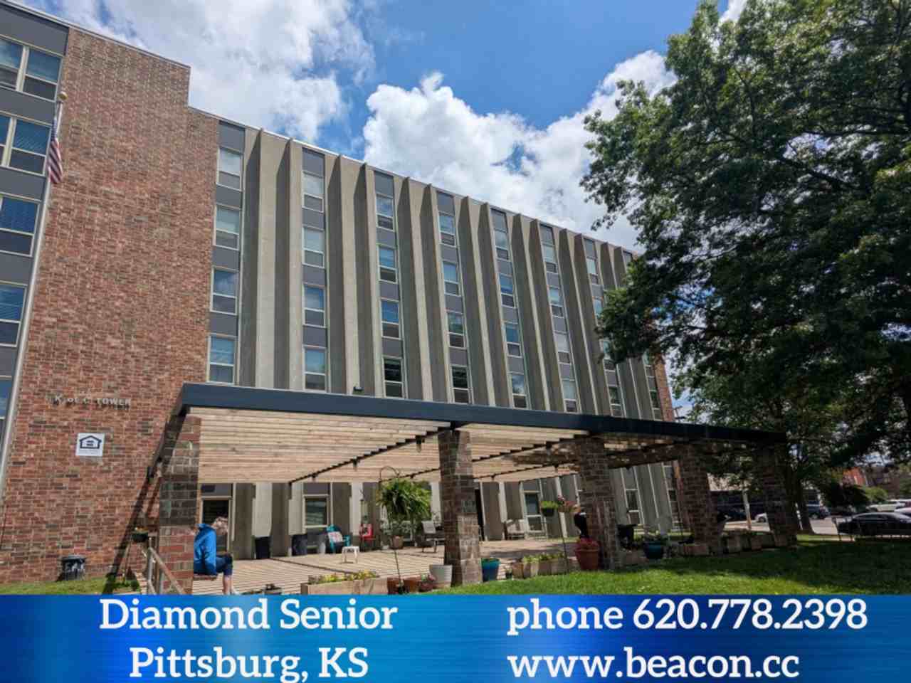 Diamond Senior Apartments Pittsburg Kansas - Photo 2 of 12