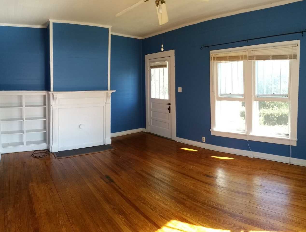 418 Satsuma Rd W - Photo 3 of 11