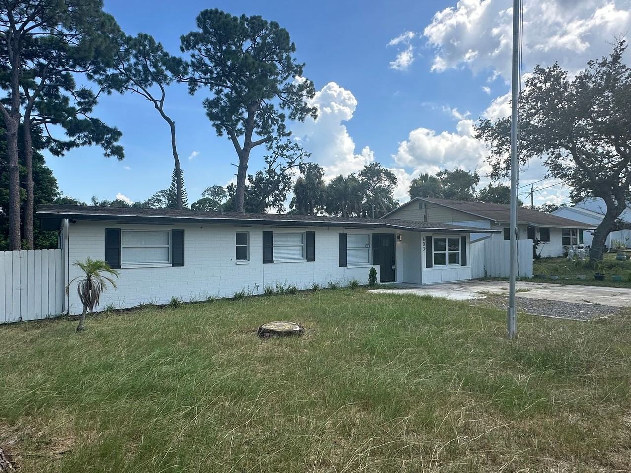 603 Conrad Dr - Photo 2 of 18