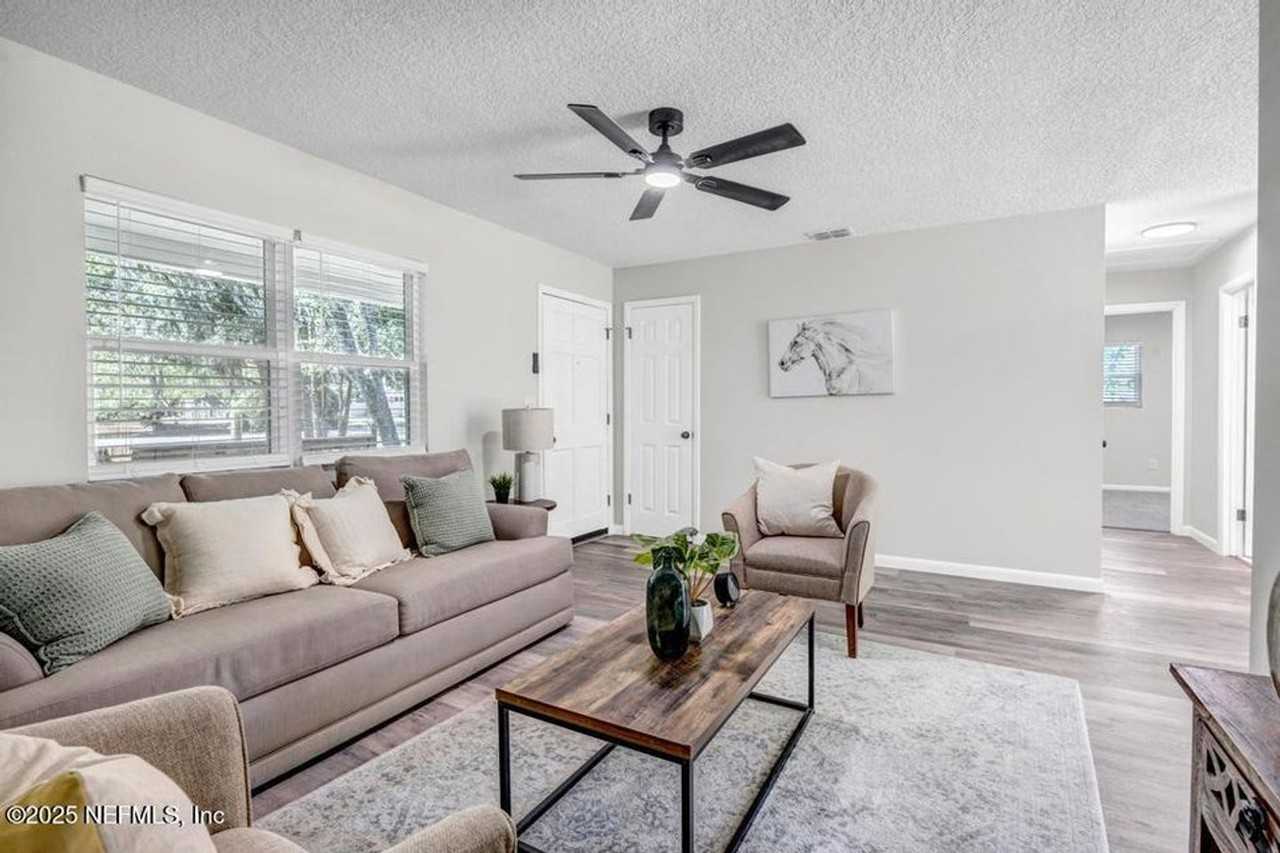 6343 Ortega Farms Blvd - Photo 4 of 27