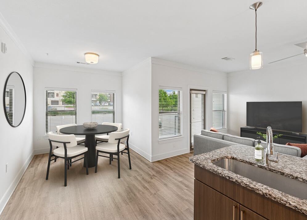 Avalon Frisco - Photo 2 of 37