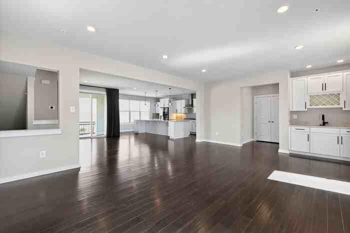 5510 Woodyard Rd - Photo 3 of 15