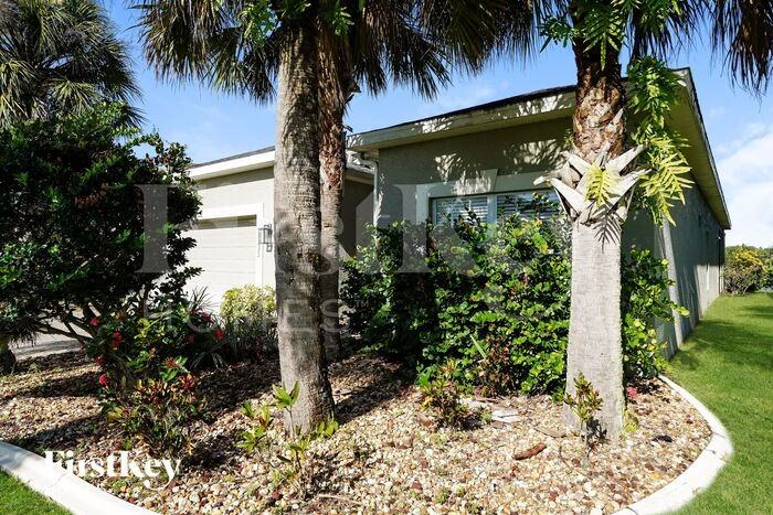 8233 Silver Birch Way - Photo 2 of 15