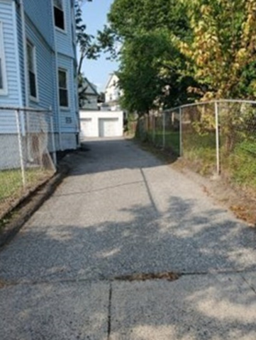 310 Talbot Ave #2 - Photo 5 of 16