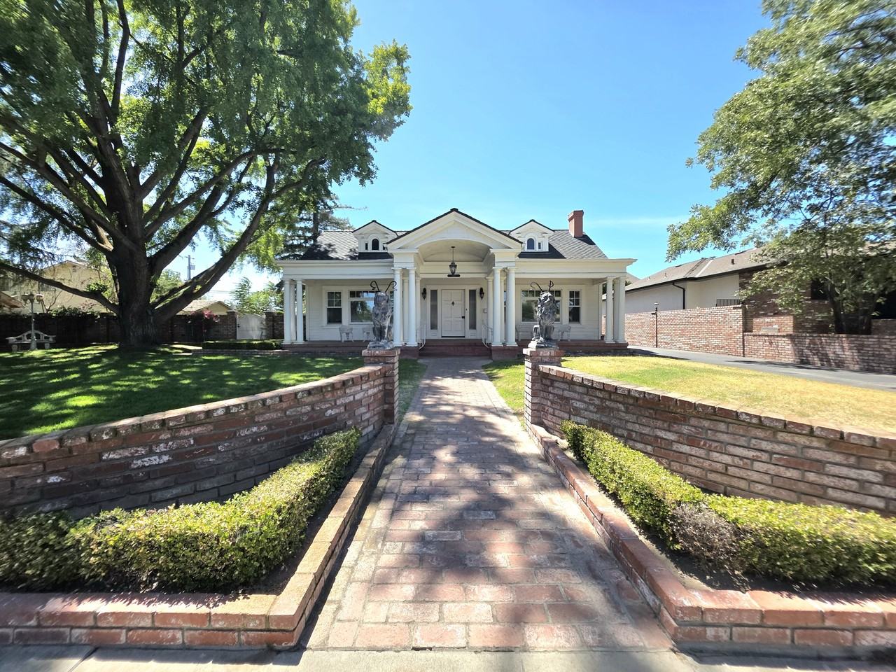 135 N Lincoln Ave #NA