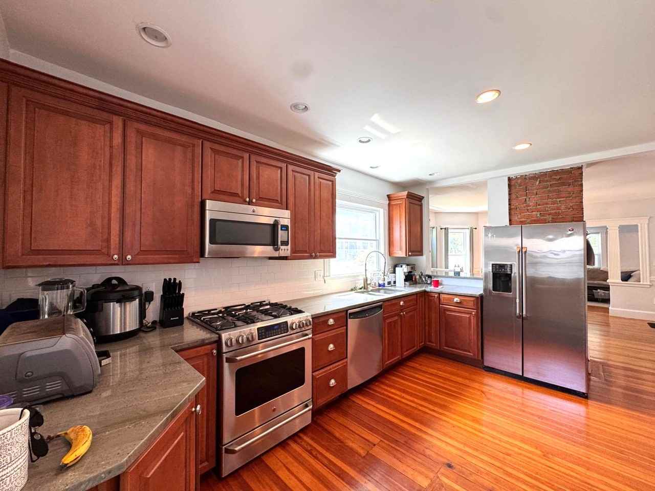 119 Warren St #1 - Photo 2 of 27