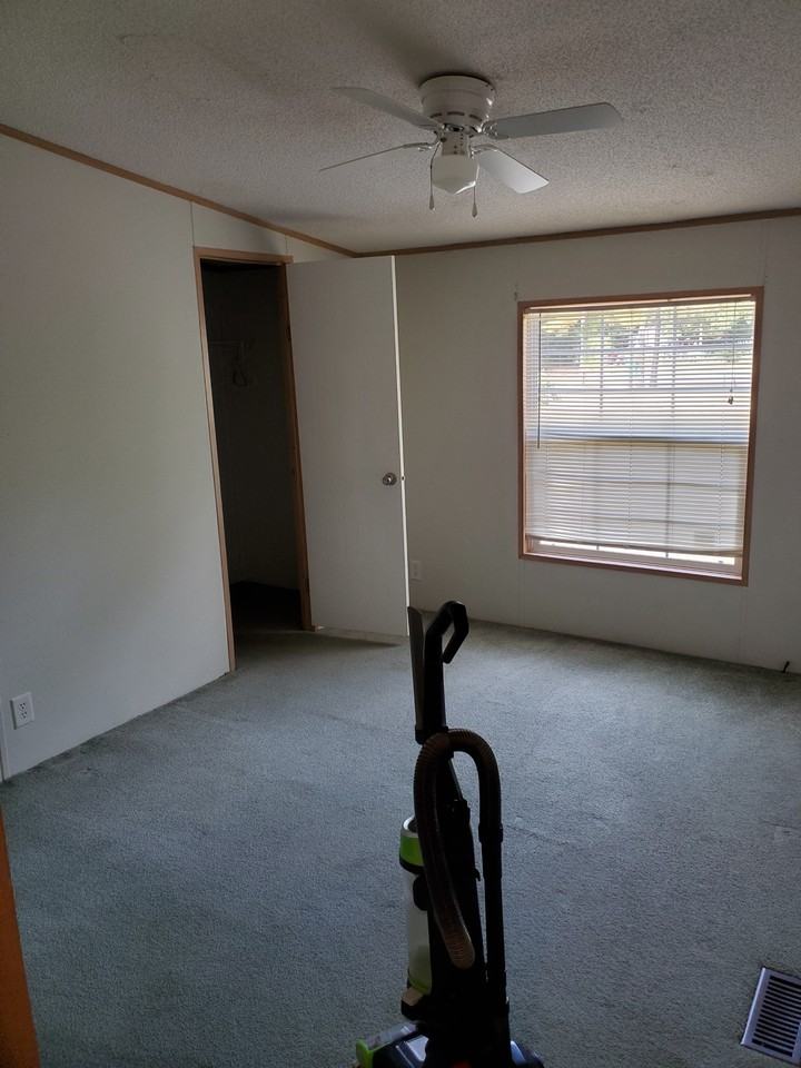 1125 Waters Ct Se #NA - Photo 7 of 17
