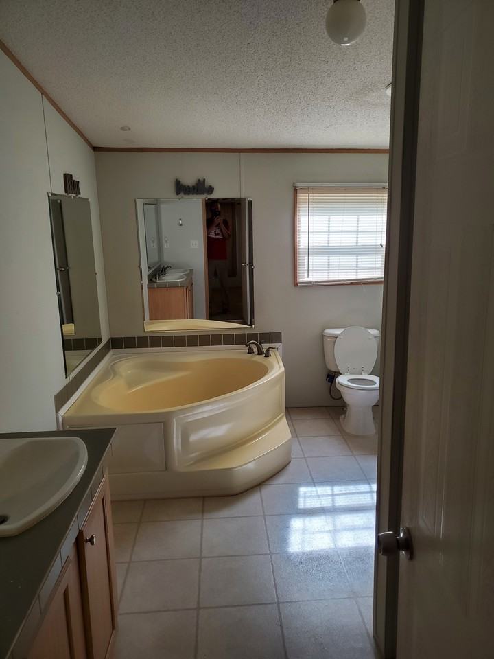 1125 Waters Ct Se #NA - Photo 6 of 17