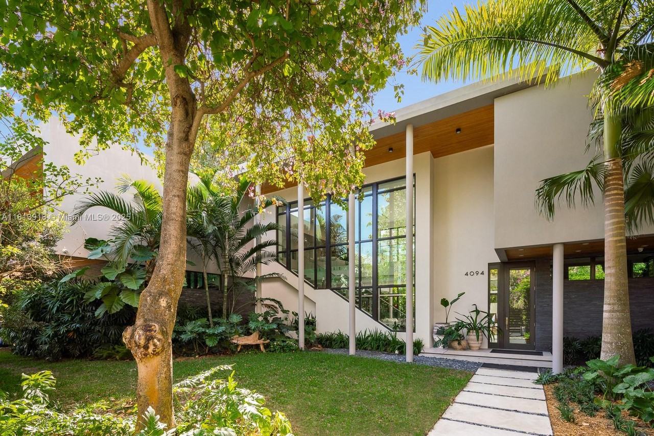 4094 Park Avenue - Photo 2 of 33