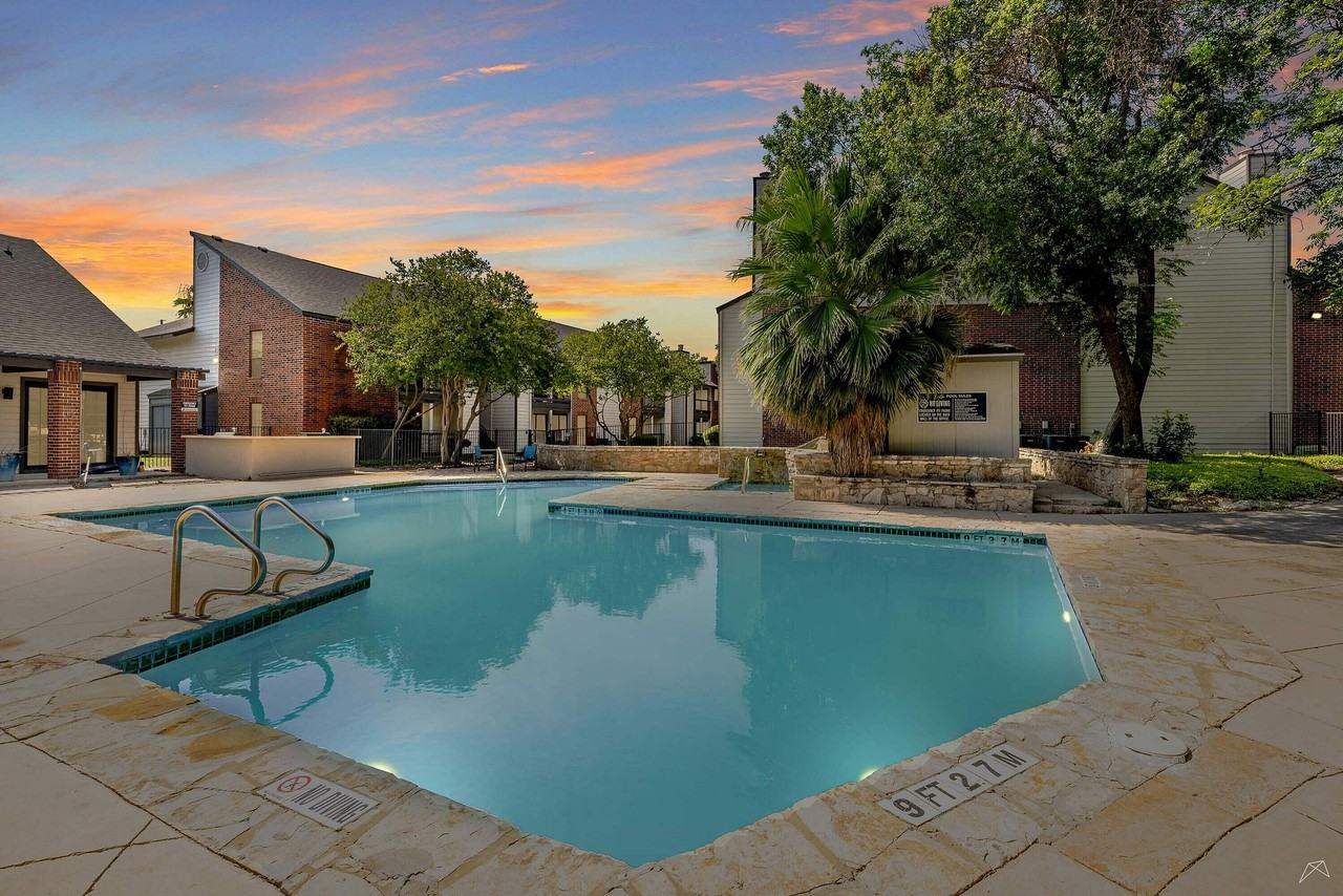 Brixton - Photo 2 of 50