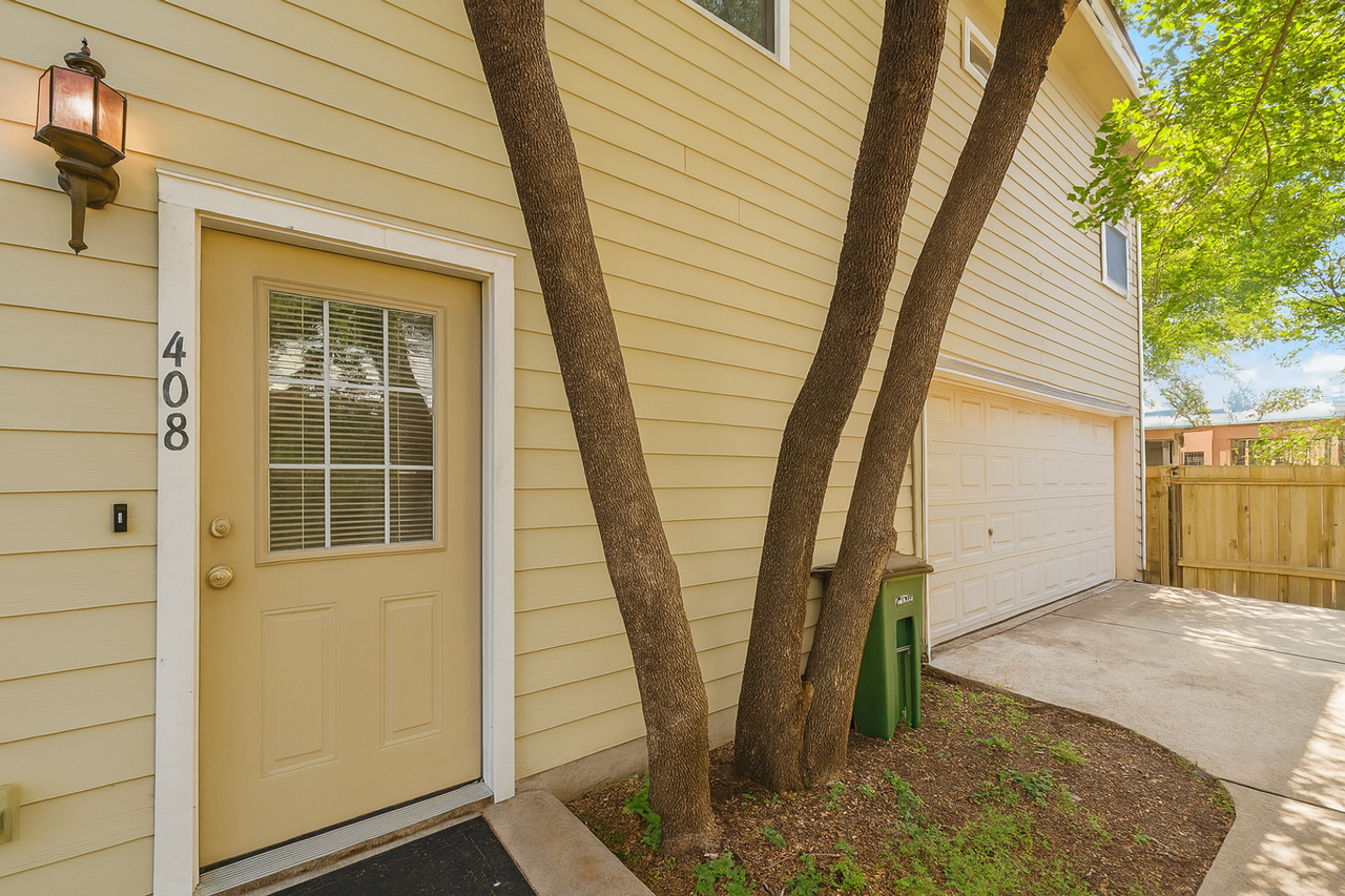 408 Nelray Blvd - Photo 2 of 22