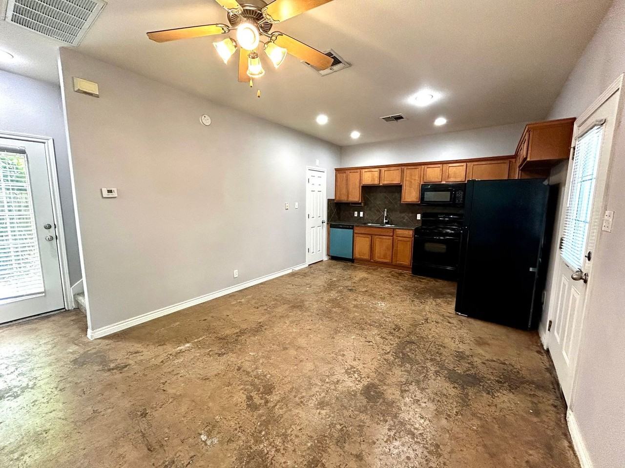 408 Nelray Blvd - Photo 3 of 22