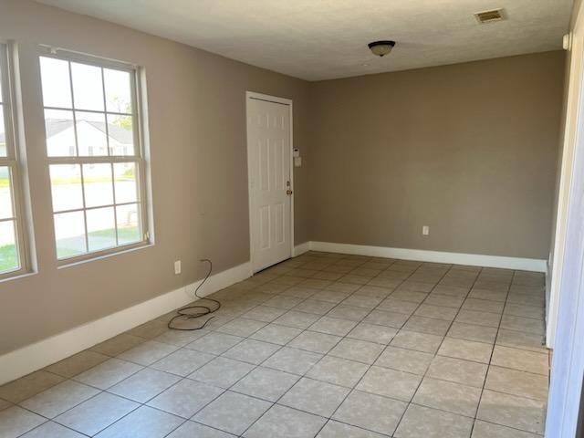 2226 9th Street - Photo 2 of 6