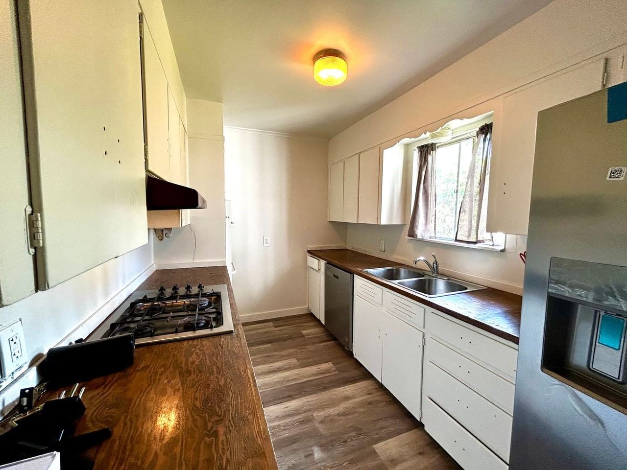 3304 Tom Green St - Photo 6 of 24