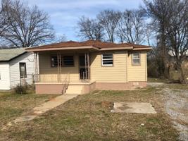 featured image of 324 15th Ave W