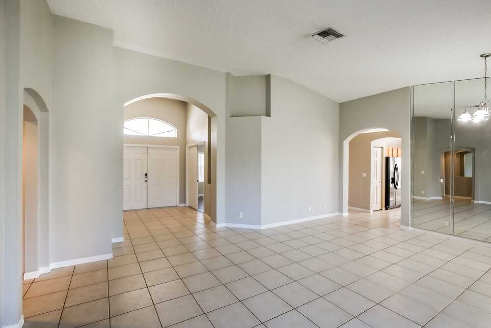 103 Cocoplum Cir - Photo 5 of 16