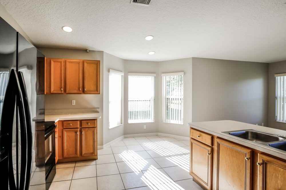 103 Cocoplum Cir - Photo 7 of 16