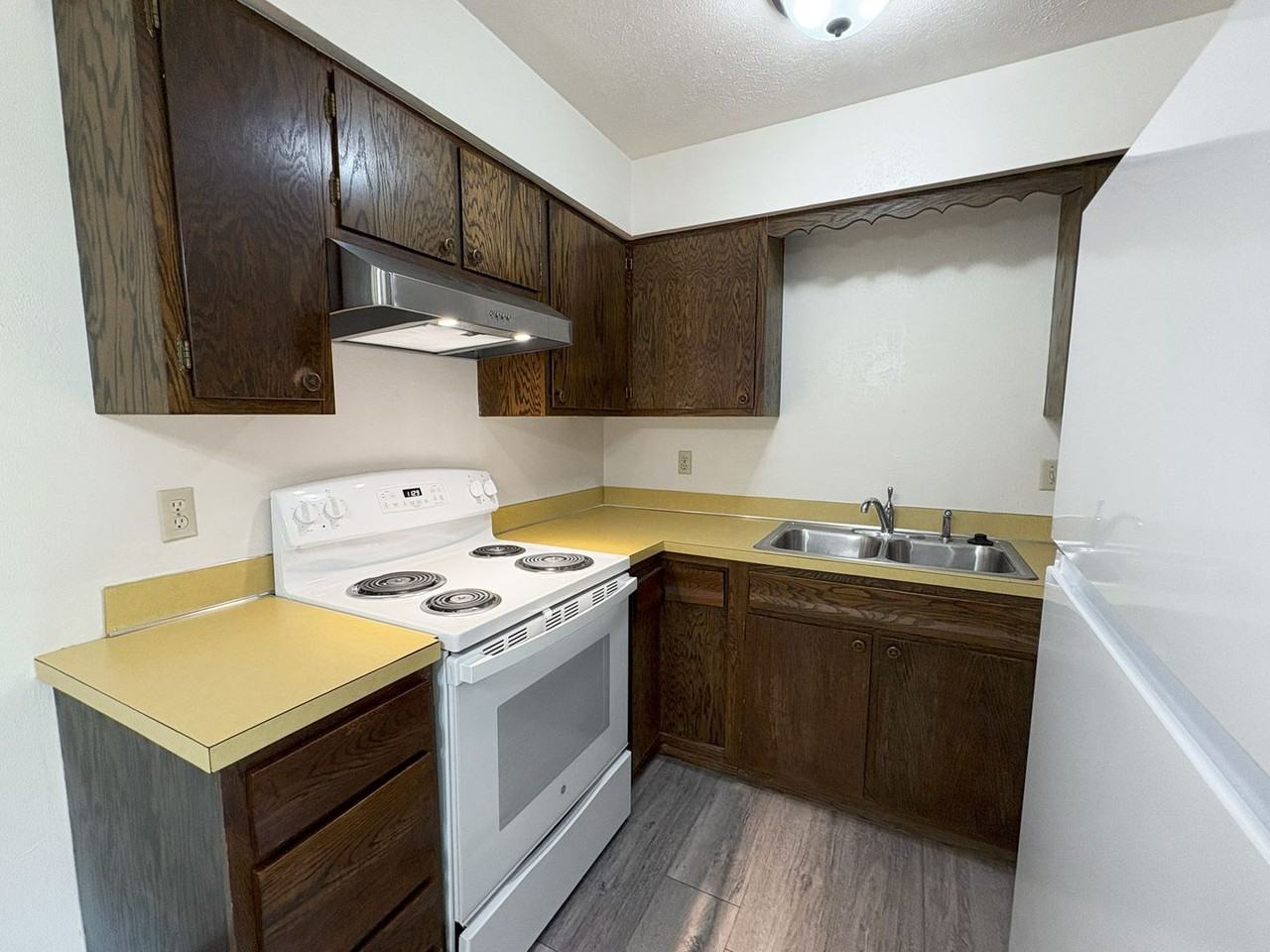Cedarwood MSU Apartments - Photo 6 of 25