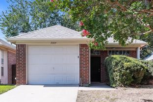 2004 Lee Dr - Photo 1 of 1
