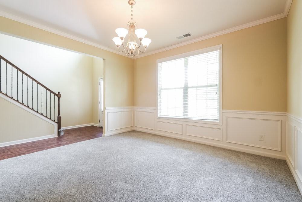 775 Westmoreland Ln - Photo 6 of 17