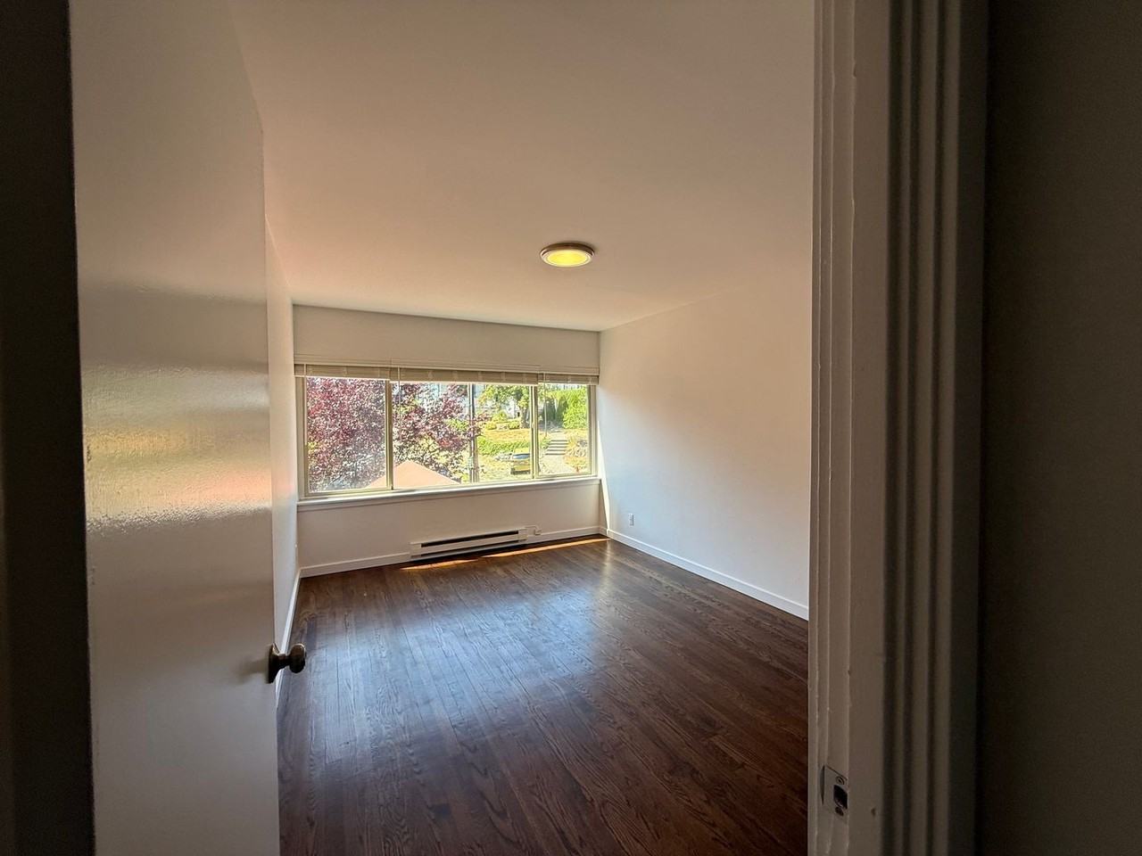 1000 1st Ave W - Photo 4 of 45