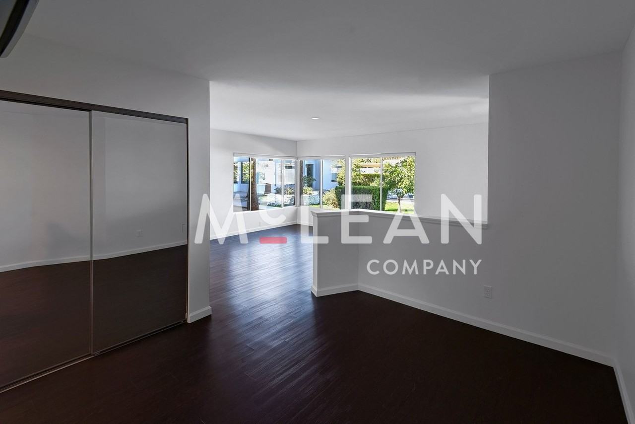 641 North Palm Canyon - Photo 6 of 22