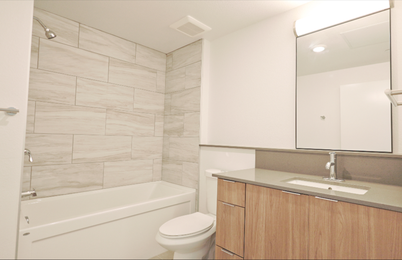 301 D St Apatments - Photo 6 of 34