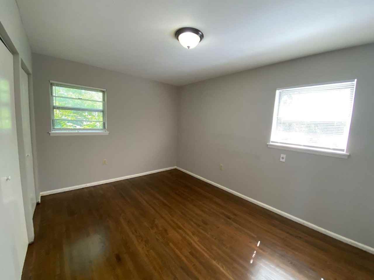 3590 Merritt St - Photo 4 of 15