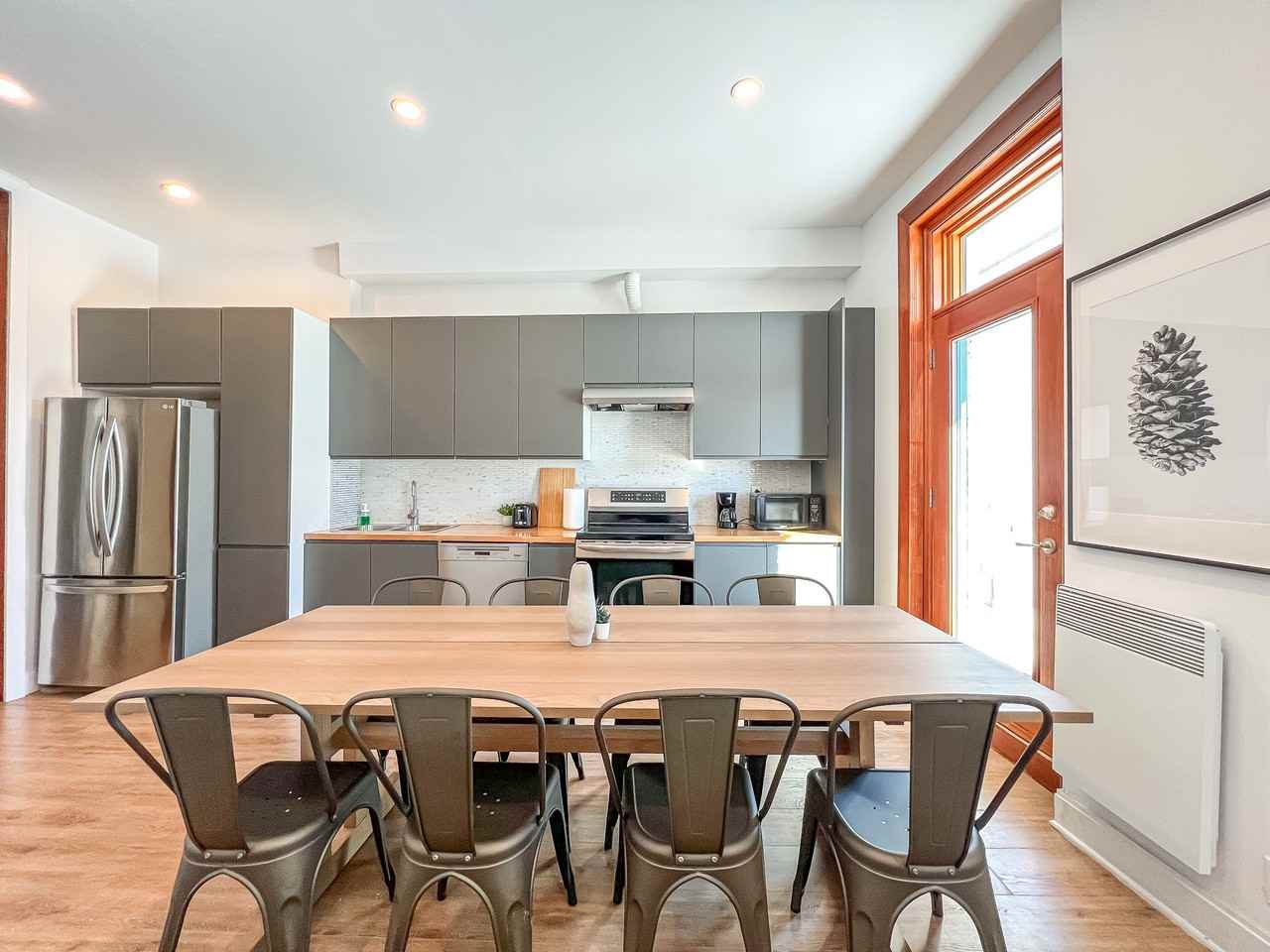 1342 Rue Notre-Dame Ouest #1 - Photo 2 of 24