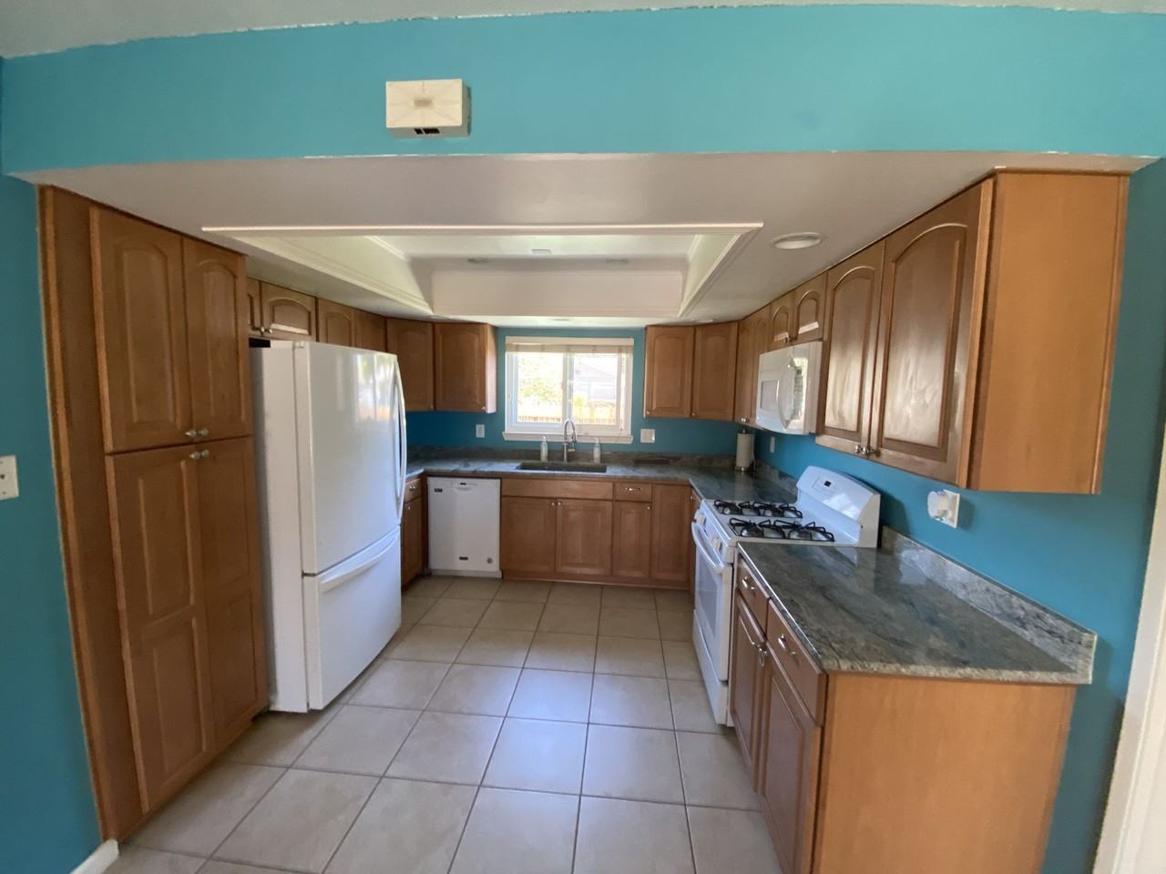 109 Hercules Ave - Photo 7 of 16