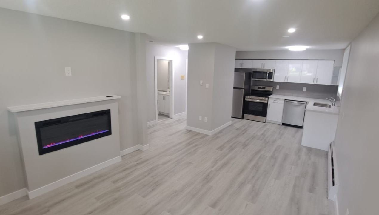 9938 - 9938 88 Ave #3