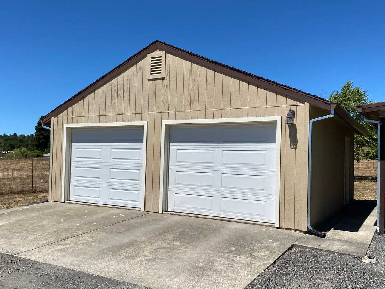 1552 Cunningham Rd - Photo 3 of 29