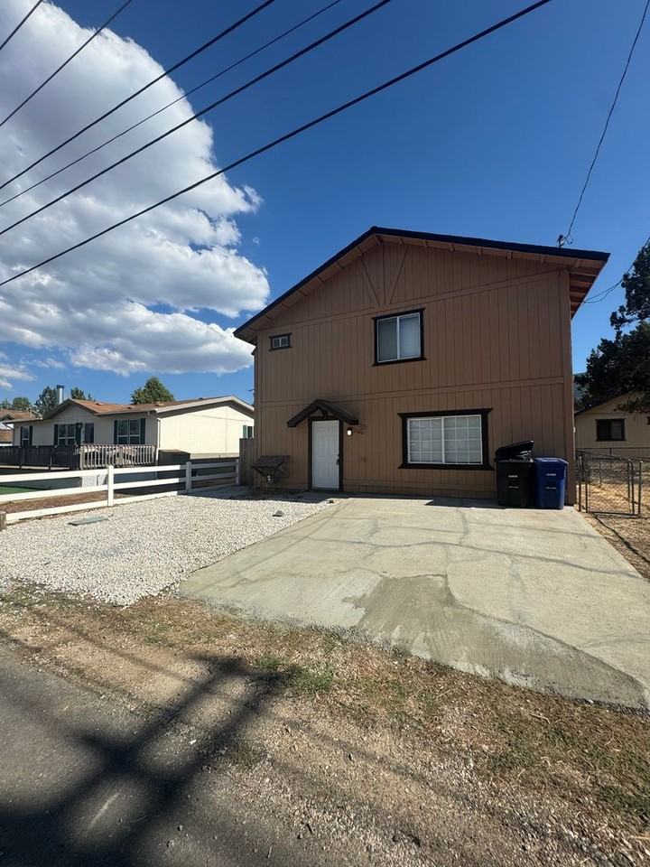 2160 5th Ln - Photo 2 of 18
