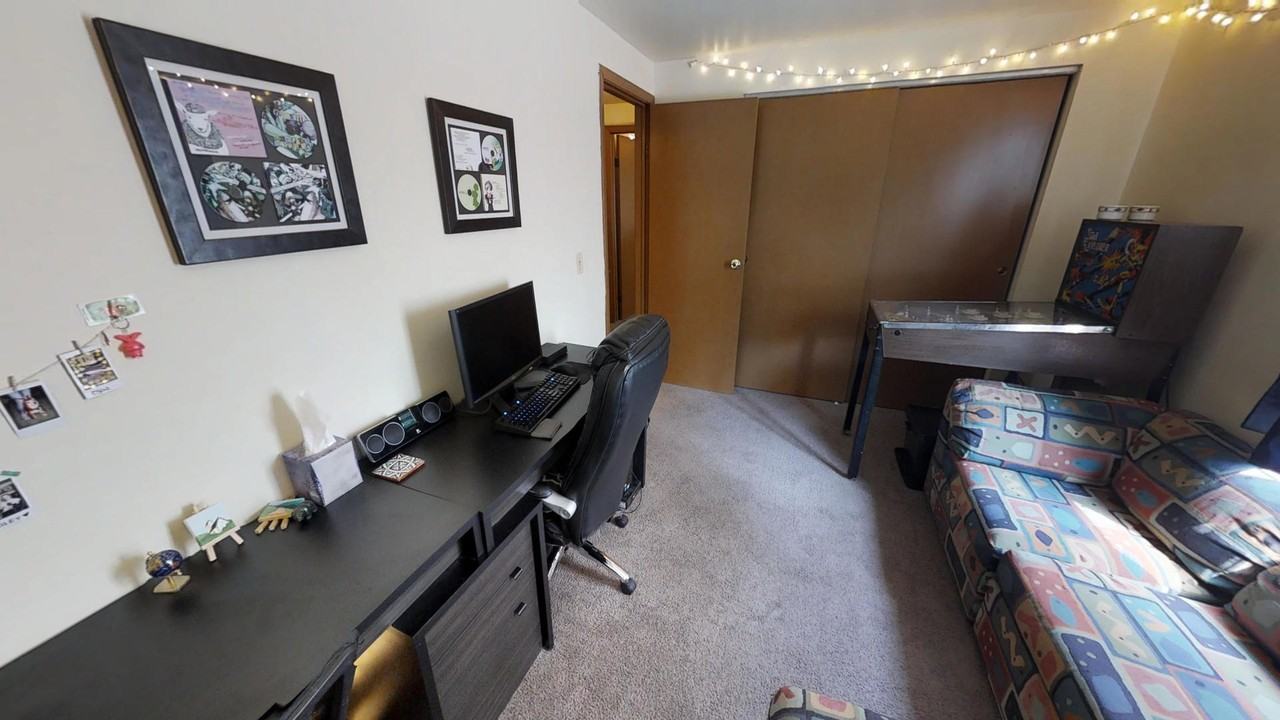 353 Campus Apartments - Photo 6 of 11