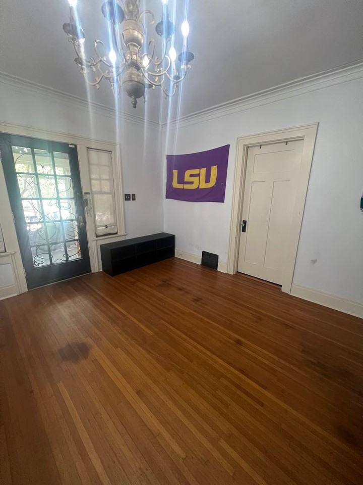 1720 1720 Broadway - Current - Photo 3 of 15